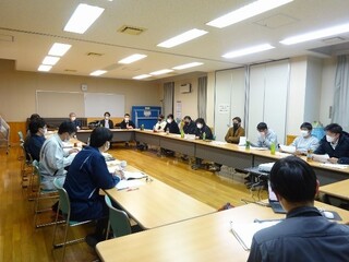 写真1 懇談会の様子